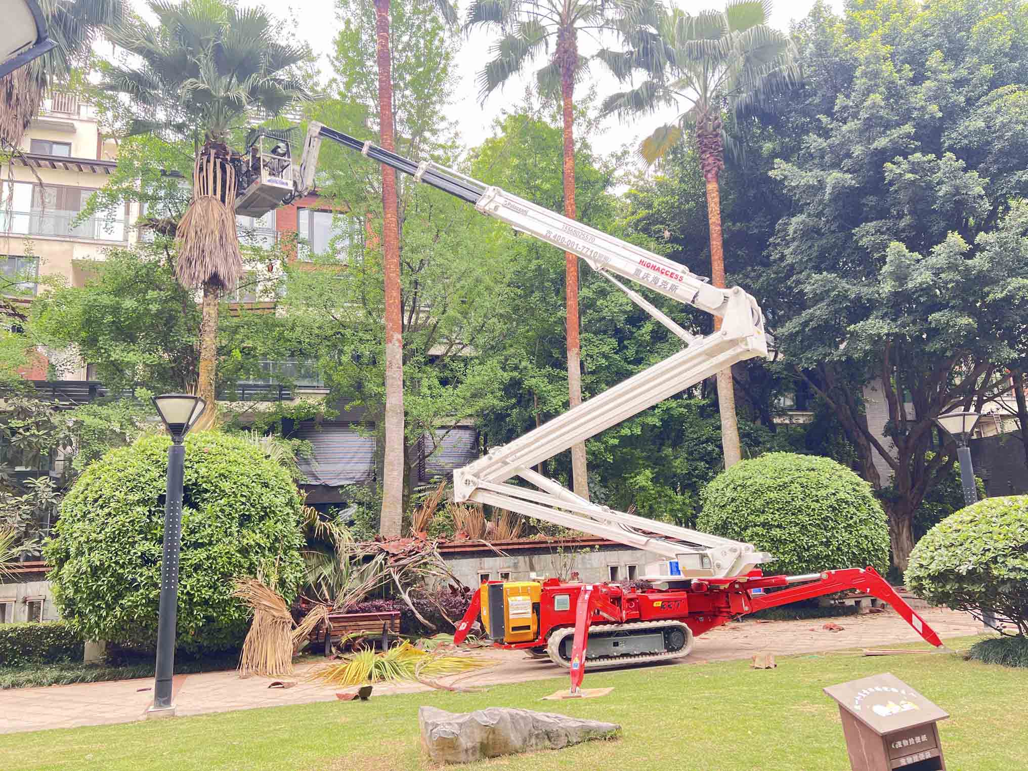 蜘蛛式高空作業(yè)平臺.jpg 蜘蛛式高空作業(yè)平臺.jpg
